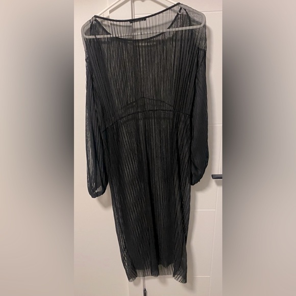 ⚫️ Zara ⚫️ pleated mesh dress - size small - Picture 2 of 6
